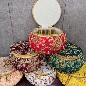 Wedding Favours: Matki Set of 10