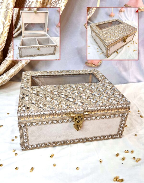 Aaina Collection : Chooda Kaliren Box